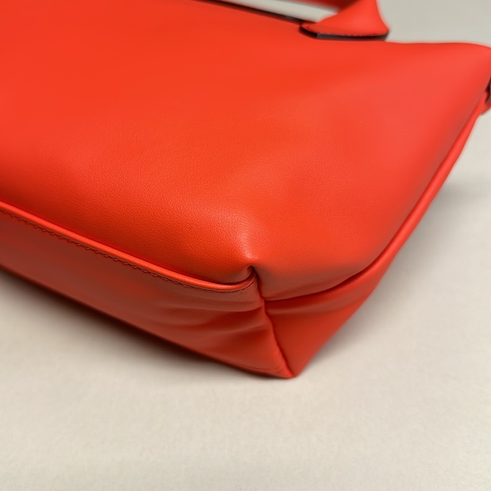 SOLD 🔥🔥🔥Longchamp LE PLIAGE XS Orange Leather Crossbody Bag - Picture 11 of 16